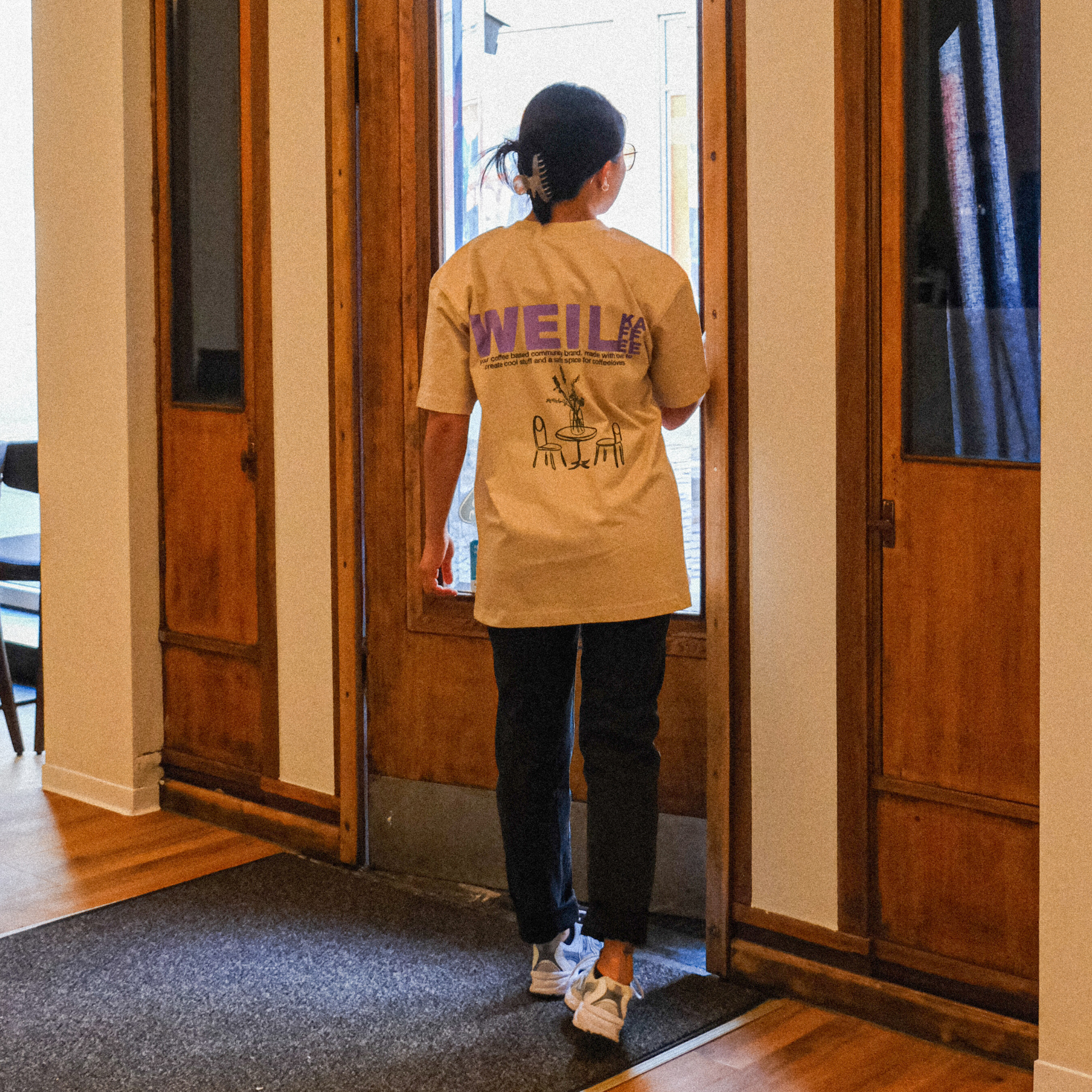 Unisex Oversize Shirt "Weil Kaffee (green version)"