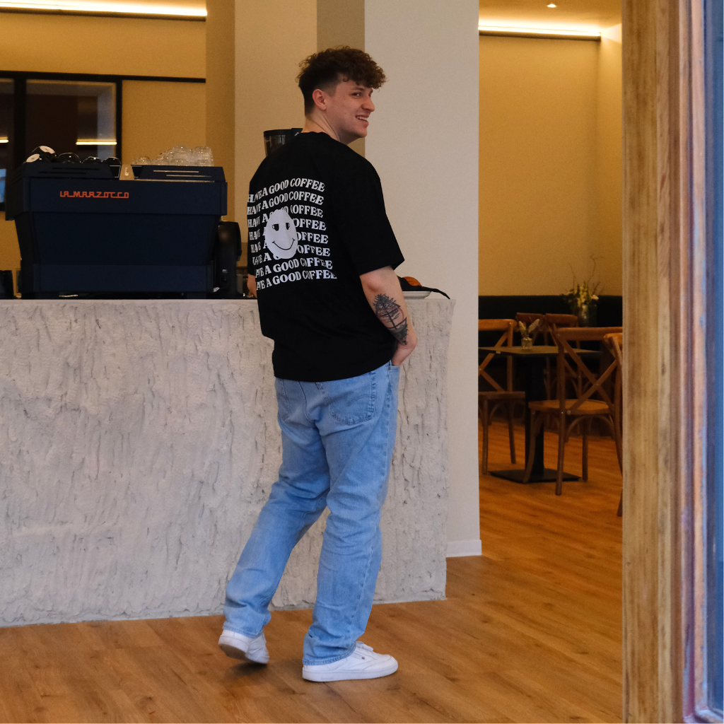 Unisex Oversize Shirt "HAVE A GOOD COFFEE"