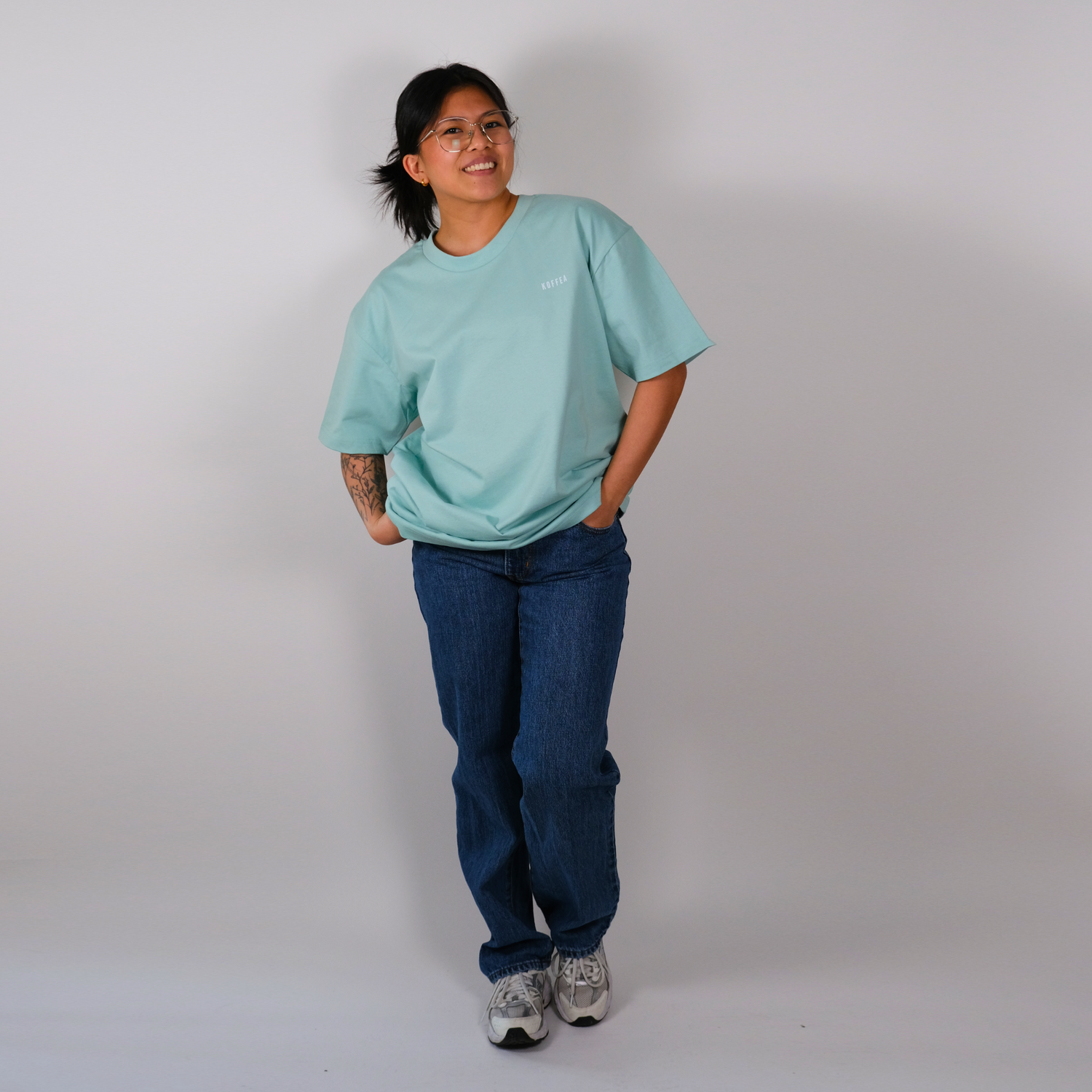 RESTING COFFEE PLACE - Unisex Oversize T-Shirt