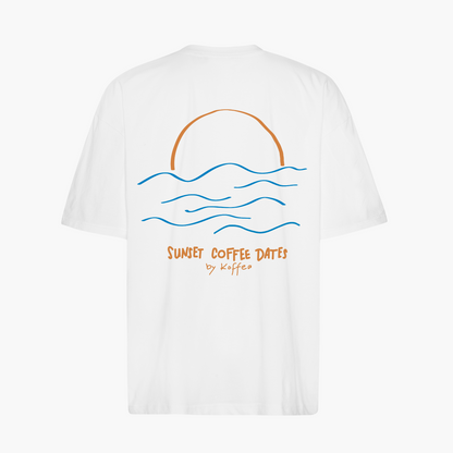 Unisex Oversize Shirt &quot;Sunset Coffee Dates&quot;
