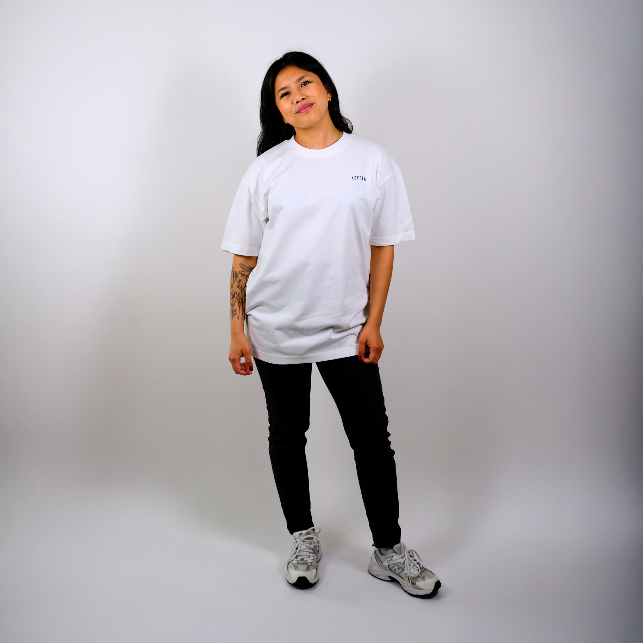 Unisex Oversize Shirt &quot;Sunset Coffee Dates&quot;