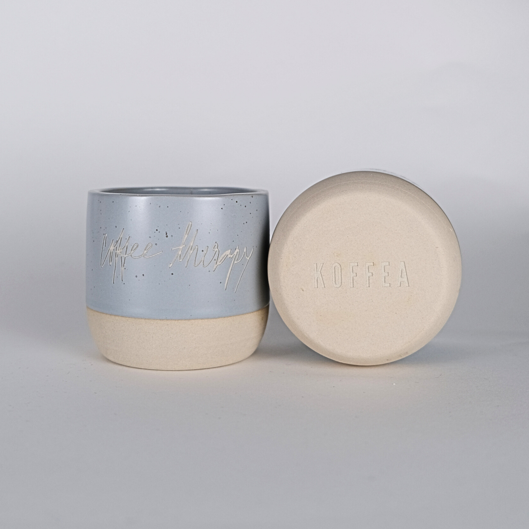 Keramiktasse "Coffee Therapy" - Vorbestellerware