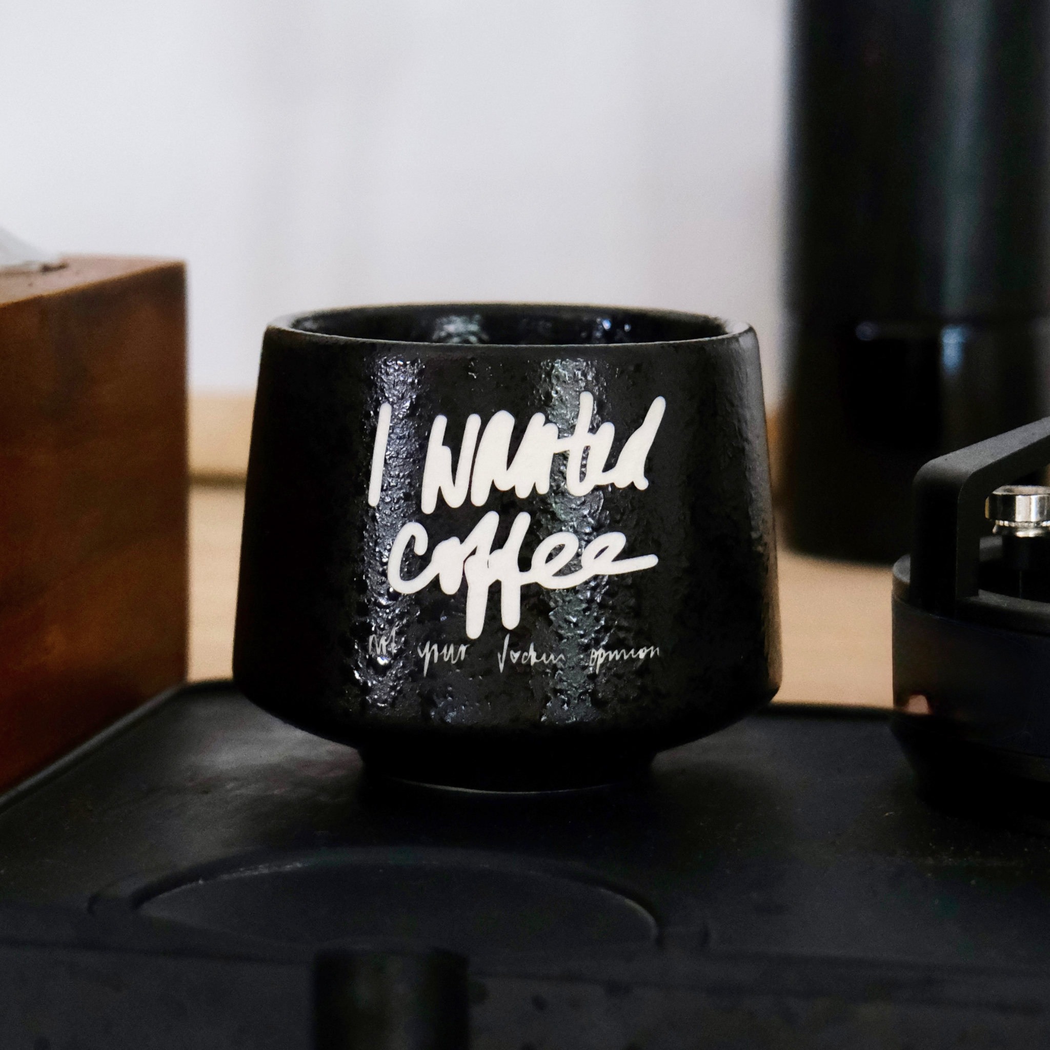 "I Wanted Coffee" - Handgezeichnete Keramiktasse
