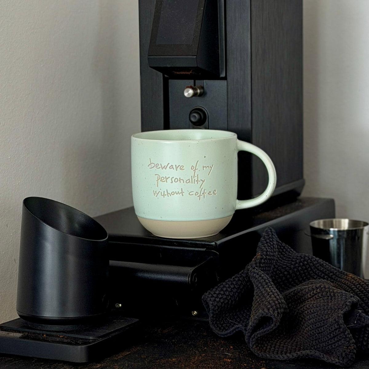 "Personality" - Handgezeichnete Keramiktasse | 360ml
