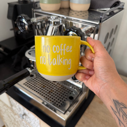"No Talking" - Handgezeichnete Keramiktasse | 360ml